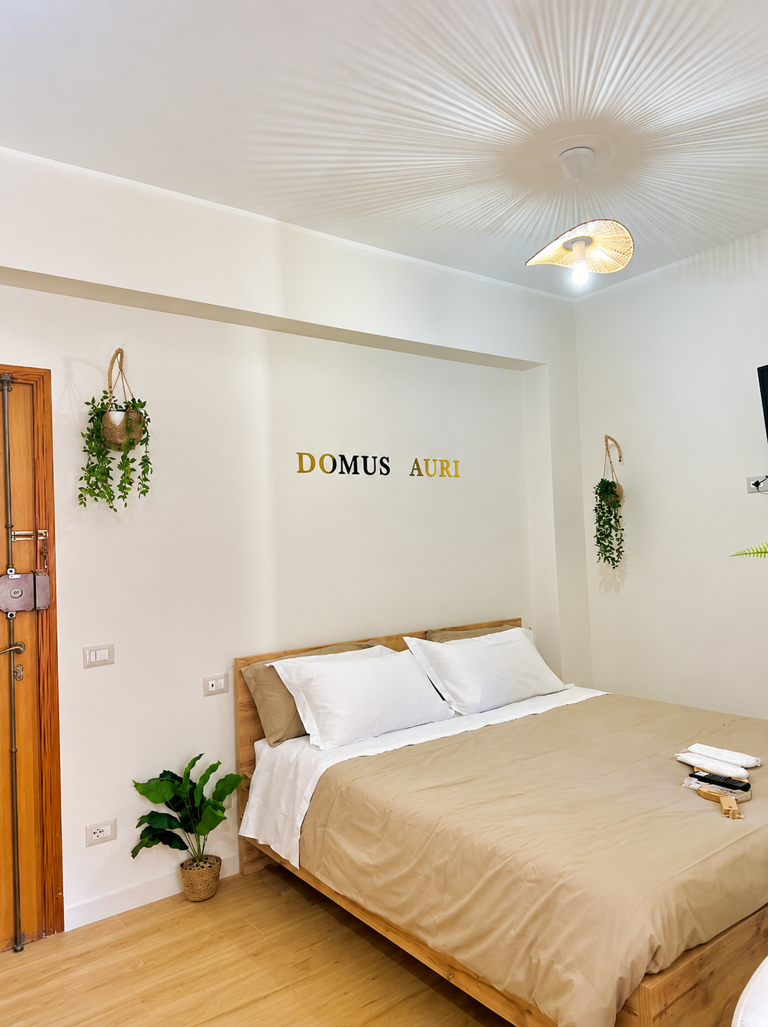 Suite Principale Living e Cucina Gourmet Domus Auri